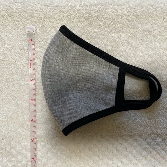 Dust Proof Fashionable Reversible 2 layered qualit - Picture 2 of 8